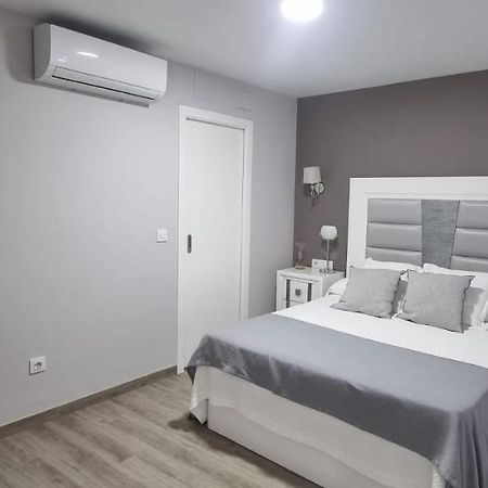 Virrey Del Pino - Apartamento En Baena Exterior foto