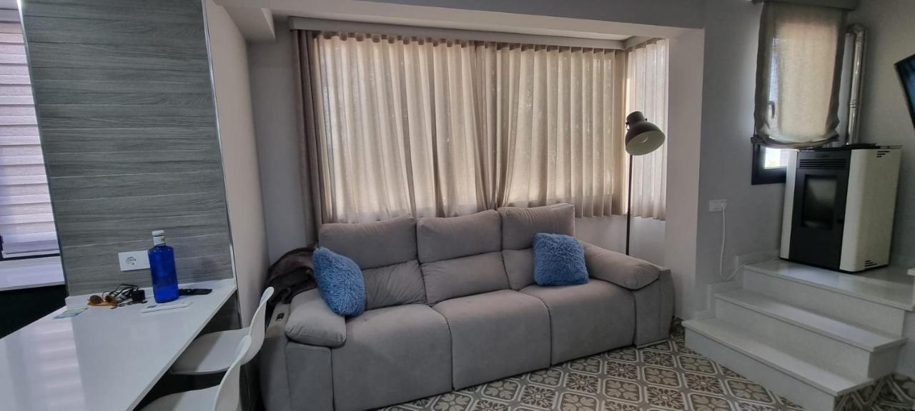 Virrey Del Pino - Apartamento En Baena Exterior foto